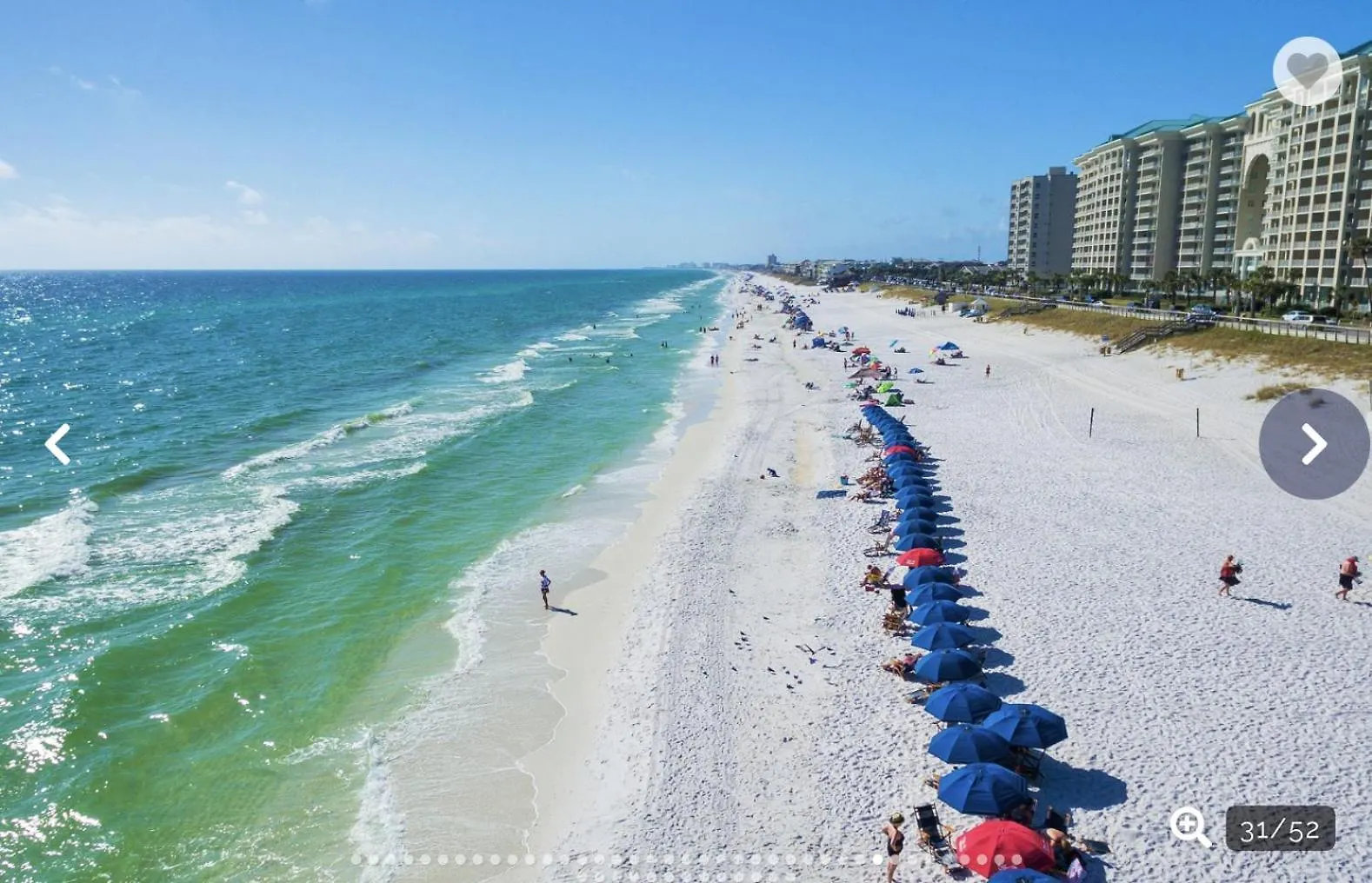 3 Min Walk To Beach- Gulf Breeze Lakefront Retreat! Sleeps 8 Destin