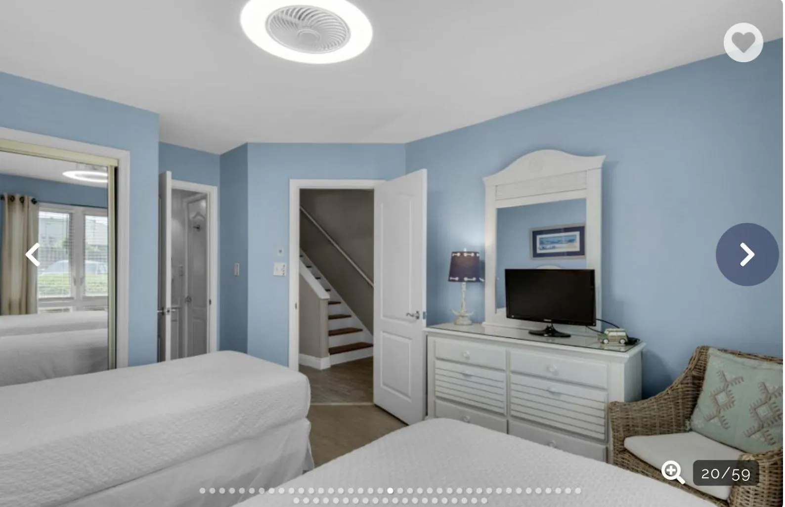 3 Min Walk To Beach- Gulf Breeze Lakefront Retreat! Sleeps 8 Destin 0*,  Estados Unidos da América